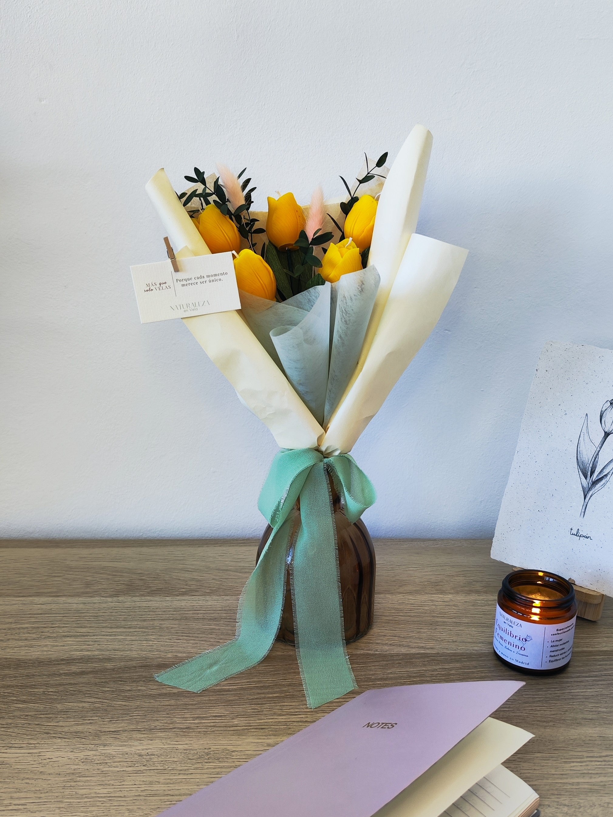 Ramo de Tulipanes Aromáticos Amarillos