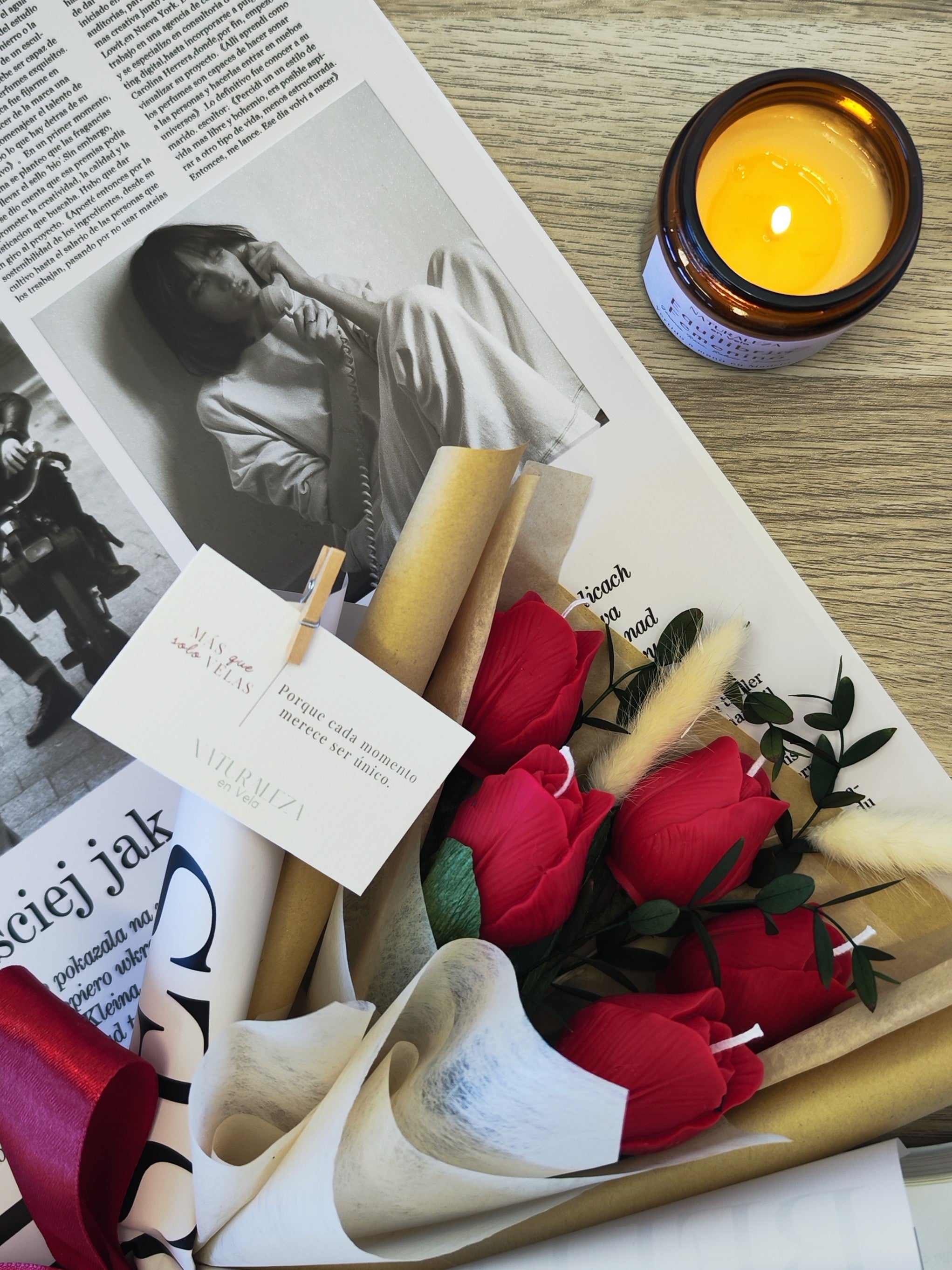 Ramo de Tulipanes Aromáticos Rojos