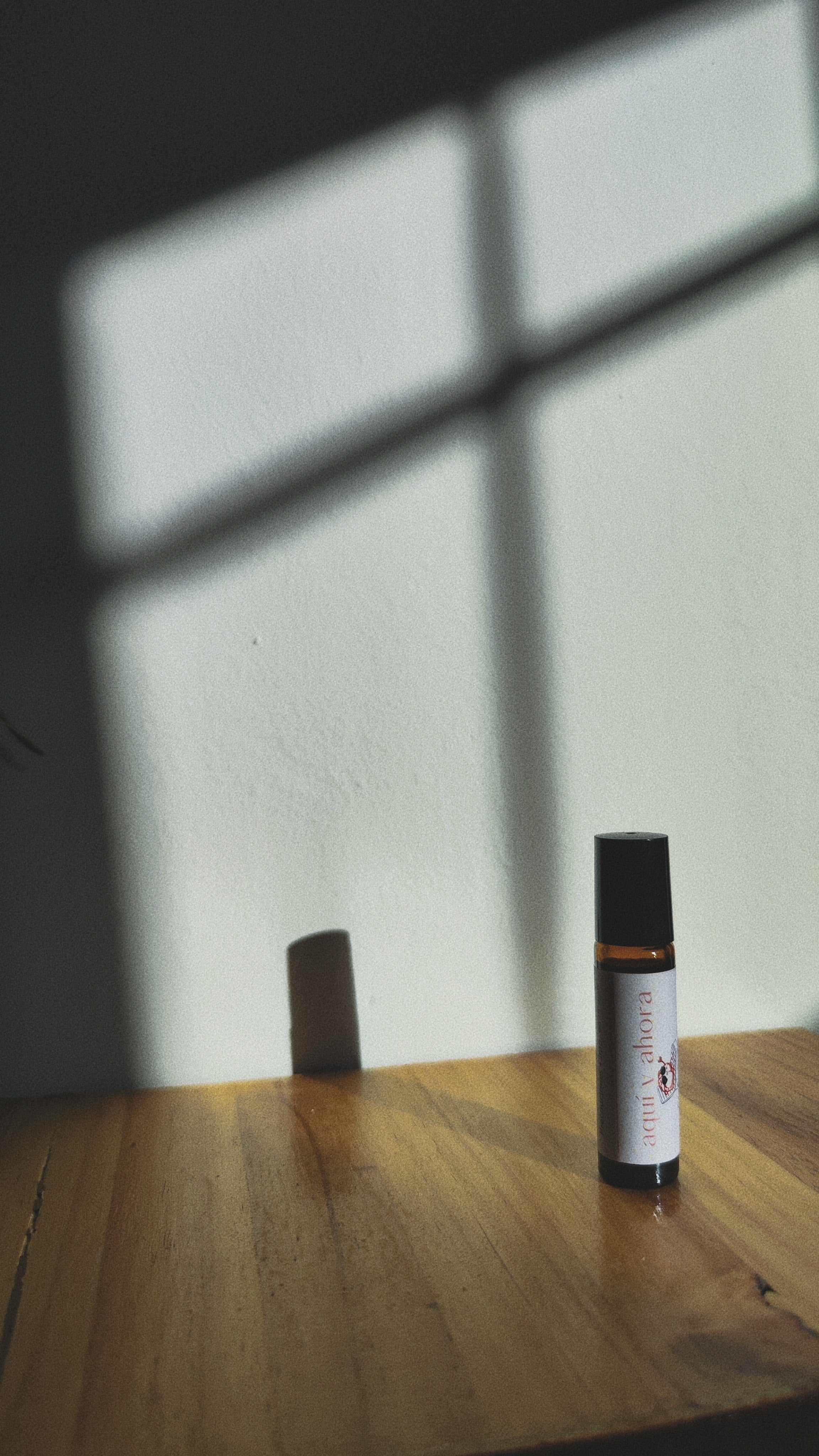 Aquí y Ahora roll-on de aromaterapia